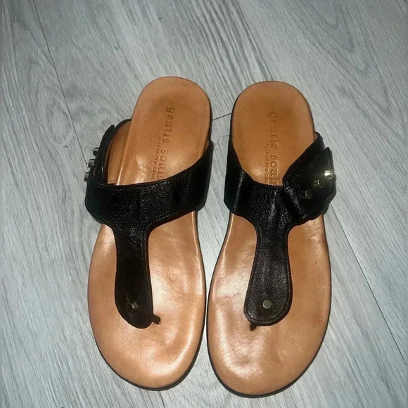 gentle souls Shoes - Kenneth Cole Gentle Souls Women's Black Sandals 8.5